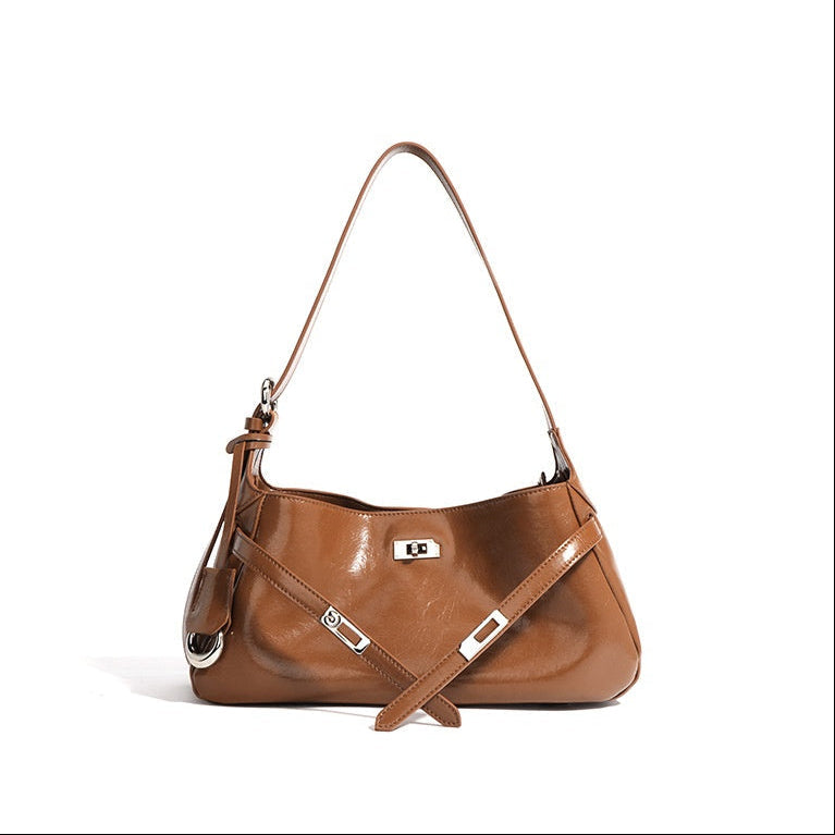 Marry Patent Leather Baguette Bag