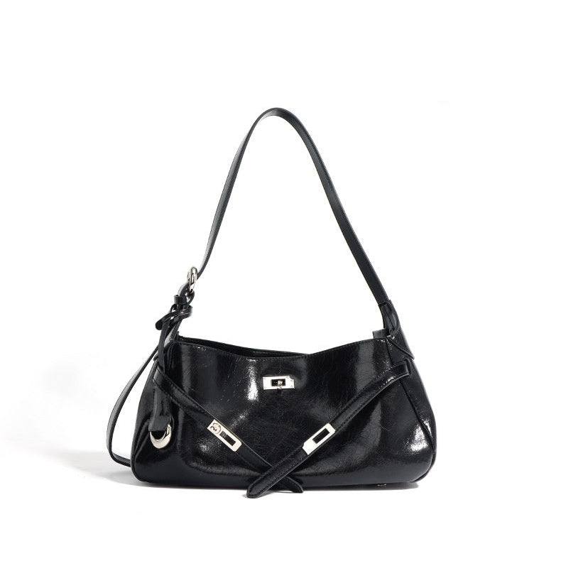 Marry Patent Leather Baguette Bag